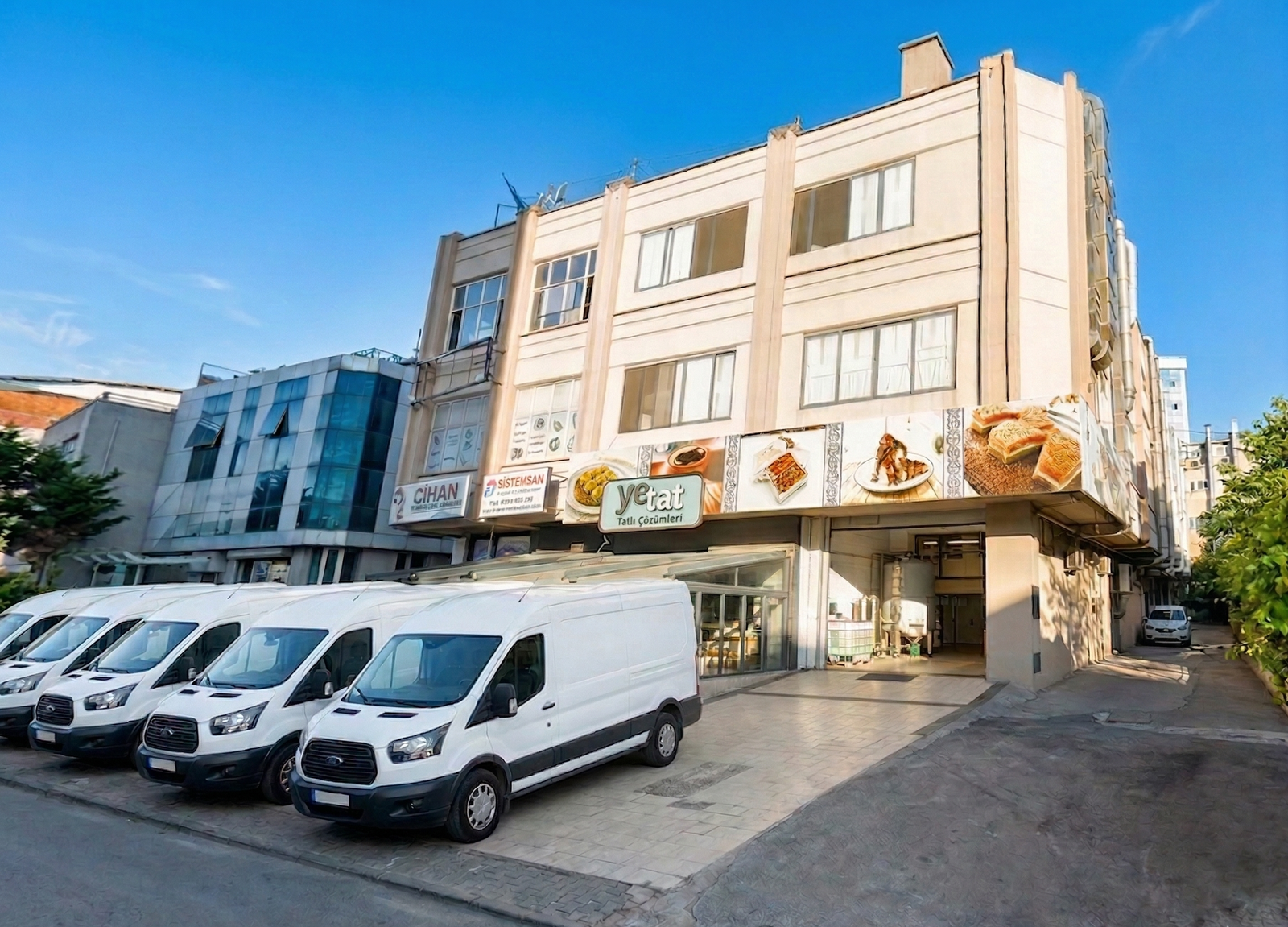 Yetat Tatlı Çözümleri Üretim Tesisi ve Toptan Tatlı Dağıtım Araç Filosu - İstanbul